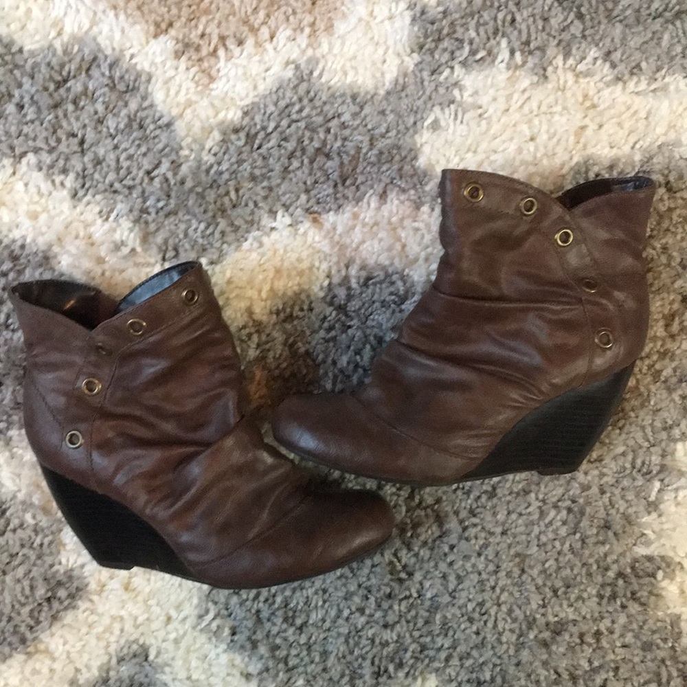 Decree Ankle Boots Brown size 6.5